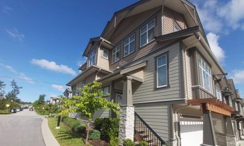 Siding-Contractor-Abbotsford-500x320